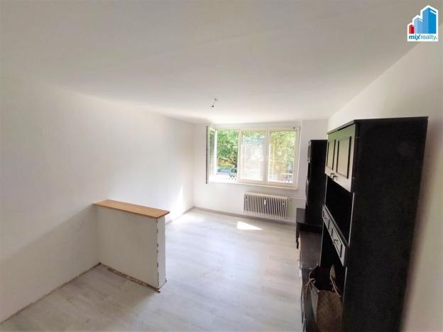 Prodej bytu 3+1, Klatovy - Klatovy III, Pod Hůrkou, 70 m2