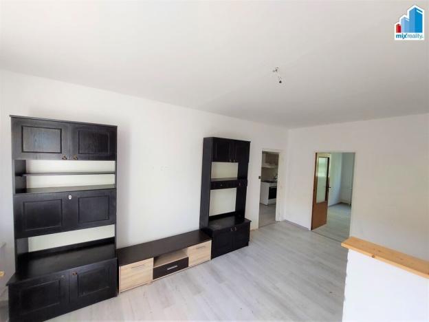 Prodej bytu 3+1, Klatovy - Klatovy III, Pod Hůrkou, 70 m2