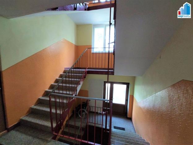 Prodej bytu 3+1, Klatovy - Klatovy III, Pod Hůrkou, 70 m2