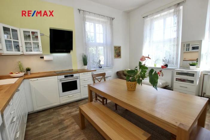 Prodej vily, Libčice nad Vltavou, Letecké náměstí, 236 m2