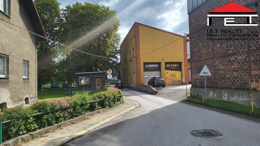 Pronájem skladu, Ostrava, Poděbradova, 288 m2