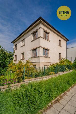 Prodej bytu 3+1, Opava, Liliová, 118 m2