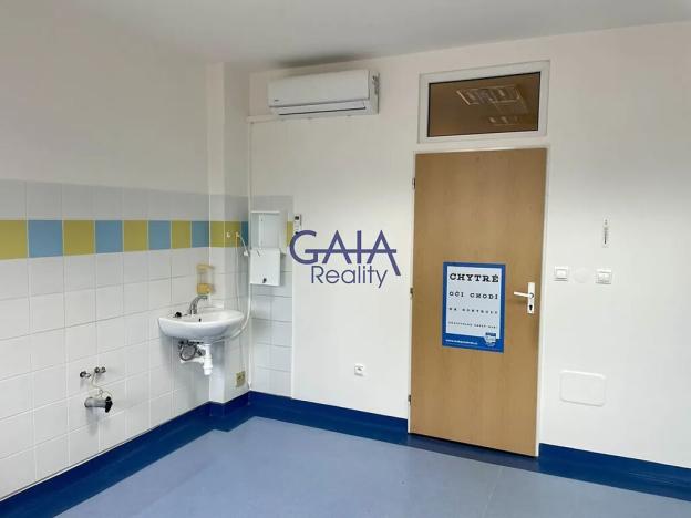 Pronájem ordinace, Kyjov, Masarykovo náměstí, 21 m2