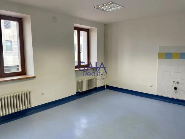 Pronájem ordinace, Kyjov, Masarykovo náměstí, 21 m2