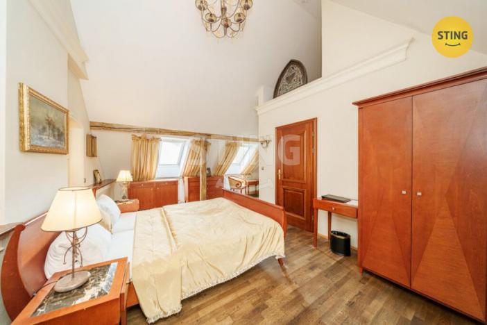 Prodej ubytování, Štramberk, Náměstí, 2230 m2