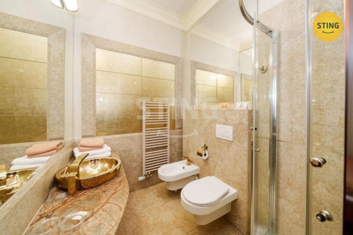 Prodej ubytování, Štramberk, Náměstí, 2230 m2