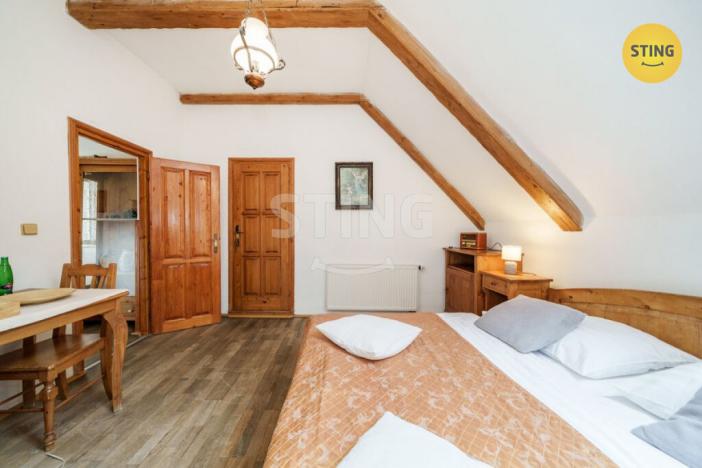 Prodej ubytování, Štramberk, Náměstí, 2230 m2