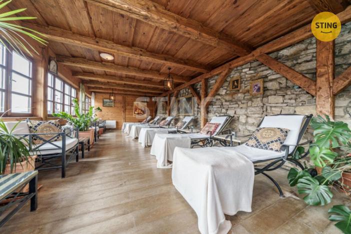 Prodej ubytování, Štramberk, Náměstí, 2230 m2