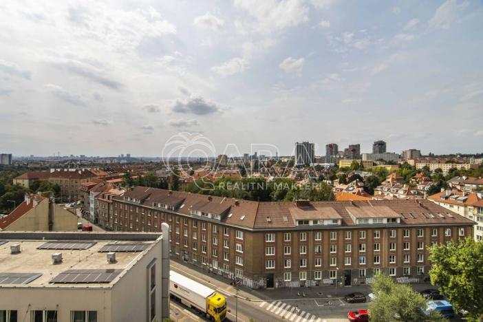 Prodej bytu 1+kk, Praha - Strašnice, Černokostelecká, 26 m2