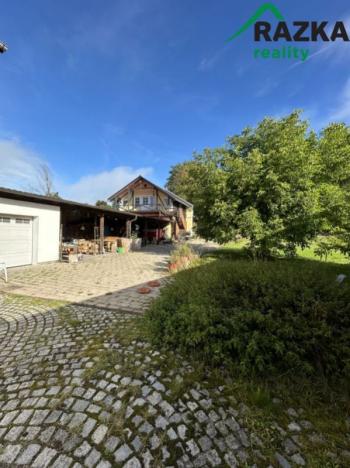 Prodej rodinného domu, Chodský Újezd - Dolní Jadruž, 400 m2