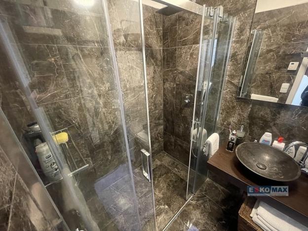 Prodej bytu 1+kk, Břeclav, Sady 28. října, 57 m2