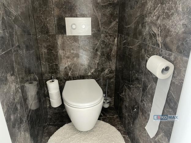 Prodej bytu 1+kk, Břeclav, Sady 28. října, 57 m2