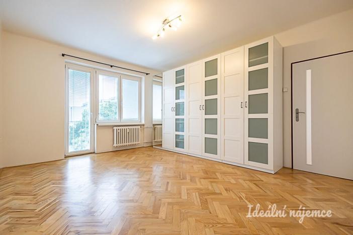Pronájem bytu 2+1, Praha - Vršovice, náměstí Svatopluka Čecha, 58 m2