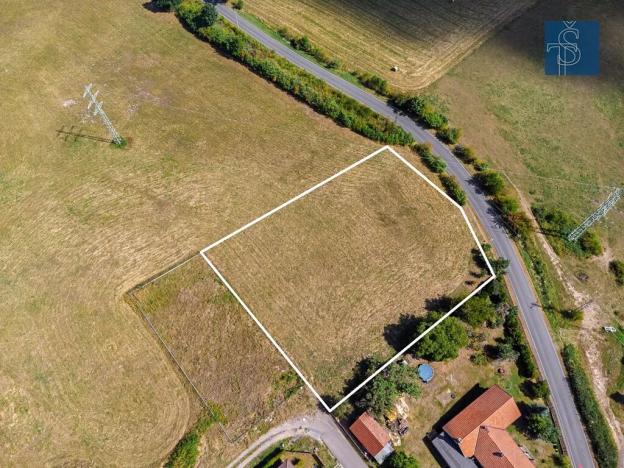 Prodej pozemku pro bydlení, Černolice, Ke dvoru, 2000 m2
