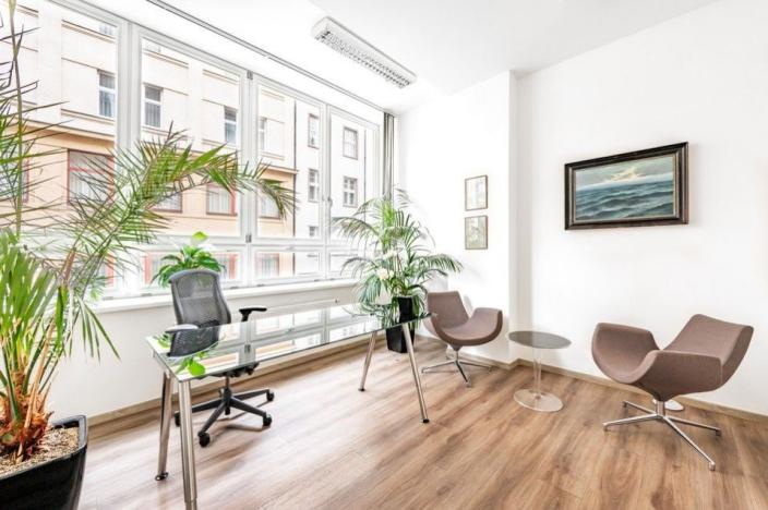 Pronájem kanceláře, Praha - Staré Město, Rybná, 150 m2