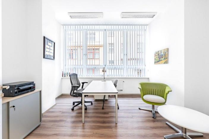 Pronájem kanceláře, Praha - Staré Město, Rybná, 150 m2