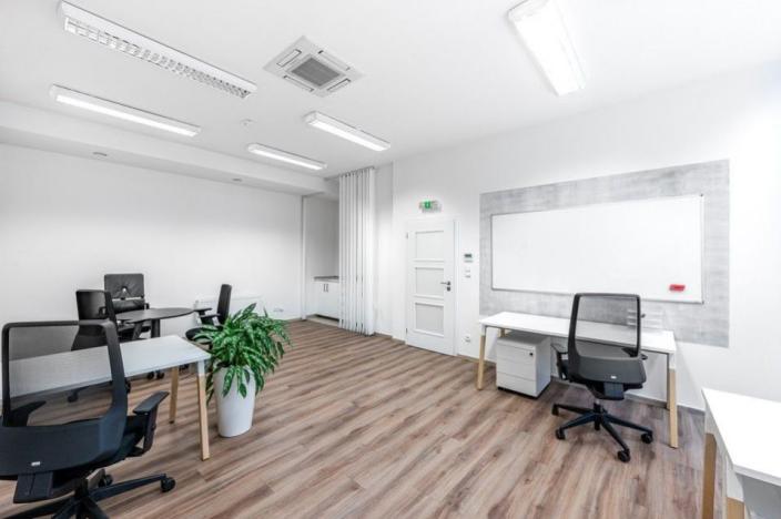 Pronájem kanceláře, Praha - Staré Město, Rybná, 150 m2