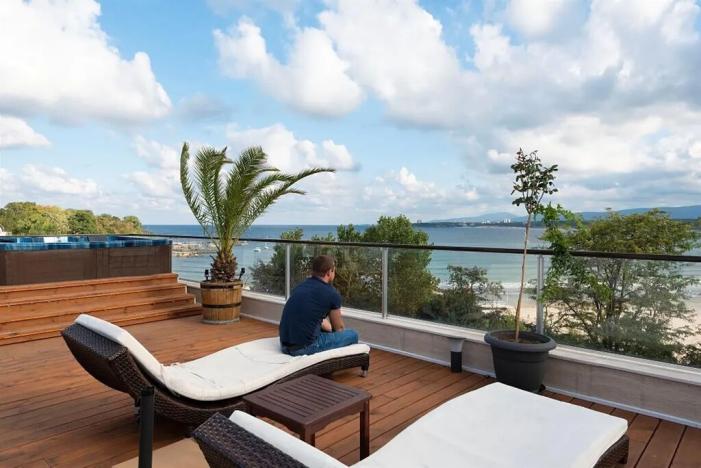 Prodej bytu 2+kk, Primorsko, Bulharsko, 104 m2