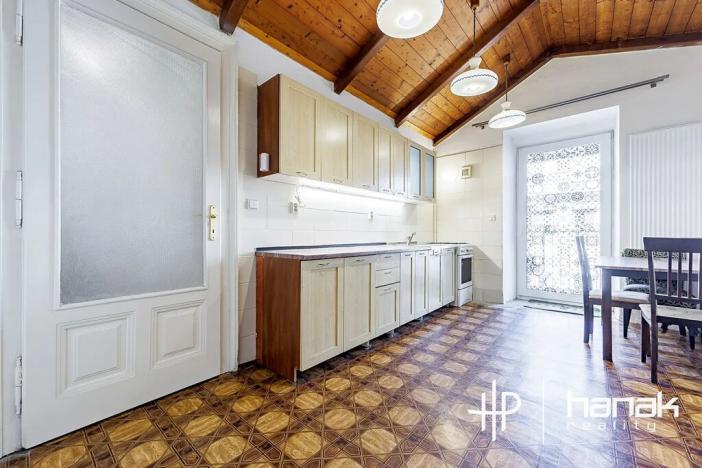 Prodej bytu 3+1, Olomouc, Komenského, 116 m2