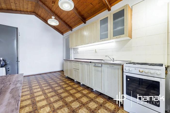 Prodej bytu 3+1, Olomouc, Komenského, 116 m2