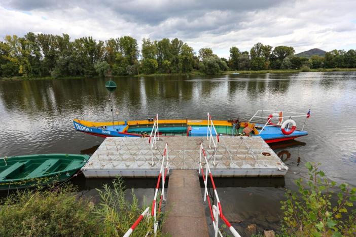 Prodej výrobních prostor, Lovosice, Přívozní, 853 m2