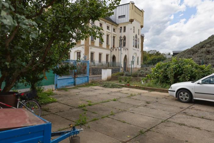 Prodej výrobních prostor, Lovosice, Přívozní, 853 m2