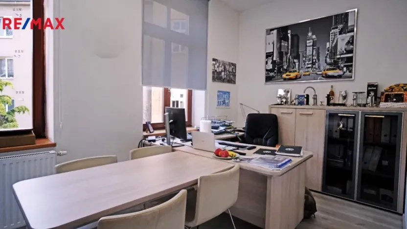 Prodej kanceláře, Znojmo, Havlíčkova, 537 m2