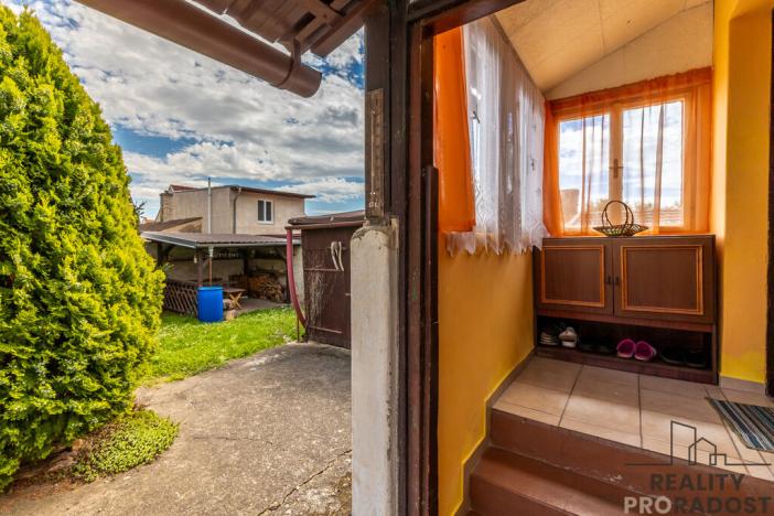 Prodej rodinného domu, Malé Žernoseky, Labská, 60 m2