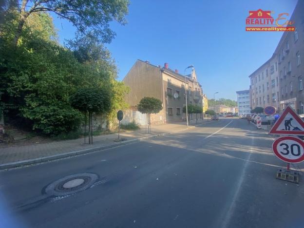 Prodej pozemku pro bydlení, Náchod, Komenského, 440 m2