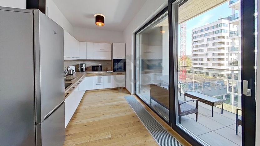 Pronájem bytu 2+kk, Praha - Karlín, Sokolova, 60 m2