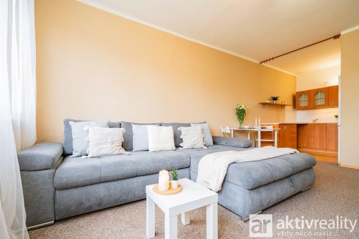 Pronájem bytu 2+kk, Neratovice, Kojetická, 40 m2