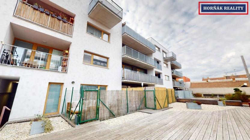 Pronájem bytu 1+kk, Brno - Královo Pole, Košinova, 35 m2