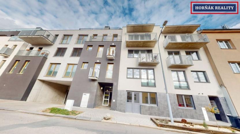 Pronájem bytu 1+kk, Brno - Královo Pole, Košinova, 35 m2