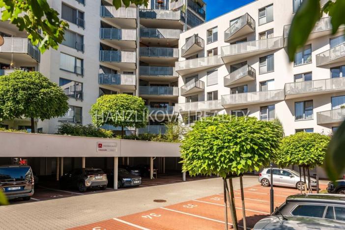 Prodej bytu 3+1, České Budějovice, Volejbalistů, 92 m2