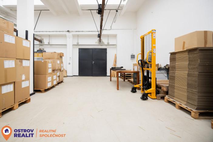 Prodej obchodního prostoru, Šumperk, Uničovská, 198 m2