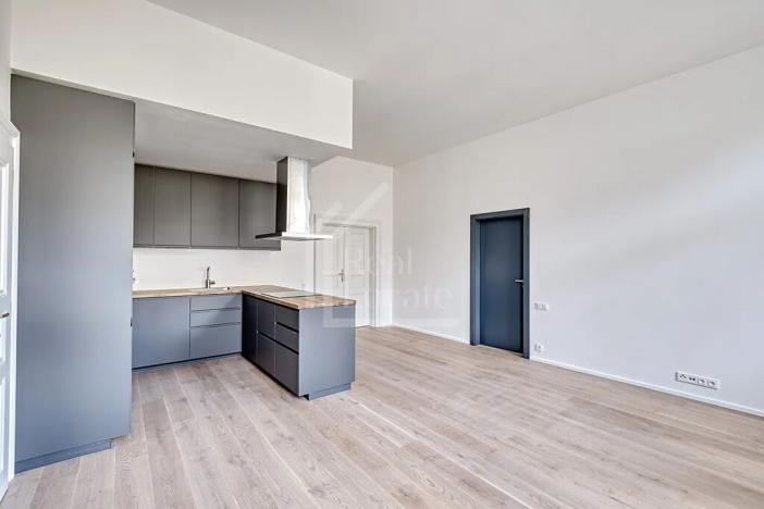 Pronájem bytu 3+kk, Praha - Nové Město, Lazarská, 70 m2