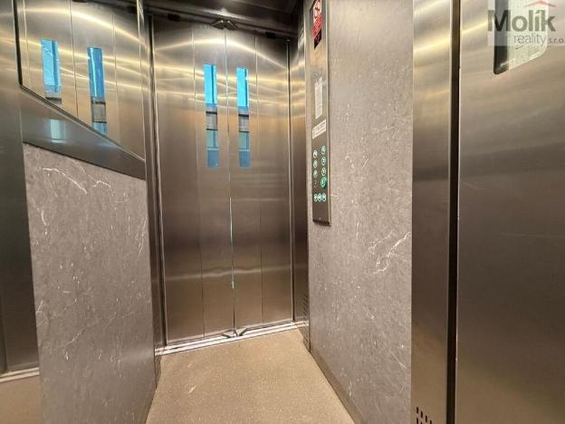 Prodej bytu 3+1, Chomutov, Písečná, 63 m2