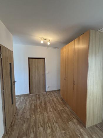 Pronájem bytu 4+1, Ostroměř, Zahradní, 92 m2