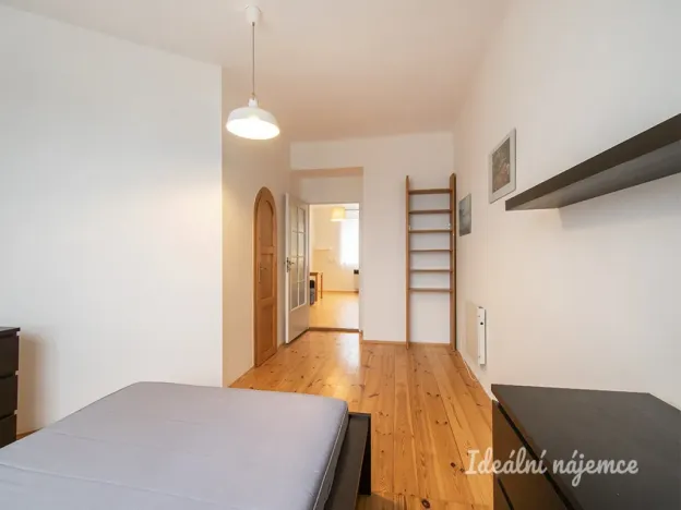 Pronájem bytu 2+kk, Praha - Žižkov, Žižkovo náměstí, 49 m2