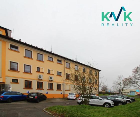 Pronájem kanceláře, Ostrov, Hlavní třída, 24 m2