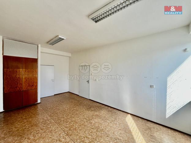 Pronájem kanceláře, Brno - Komárov, Hněvkovského, 109 m2