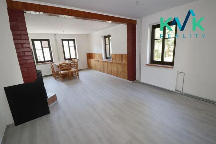 Prodej rodinného domu, Pernink, Školní louka, 140 m2