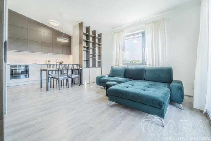 Prodej bytu 3+kk, Slaný, U Benaru, 90 m2