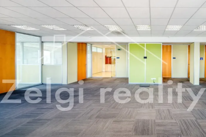 Pronájem skladu, Brno, 1400 m2