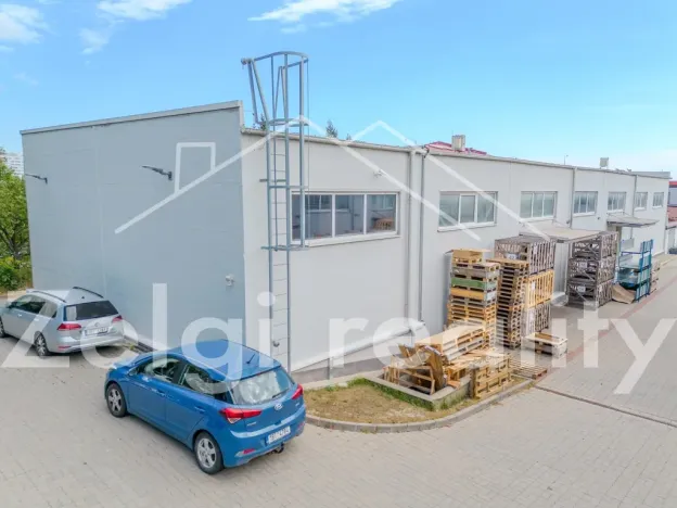 Pronájem skladu, Brno, 1400 m2