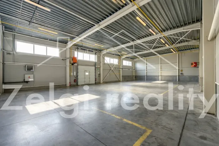 Pronájem kanceláře, Brno, 600 m2