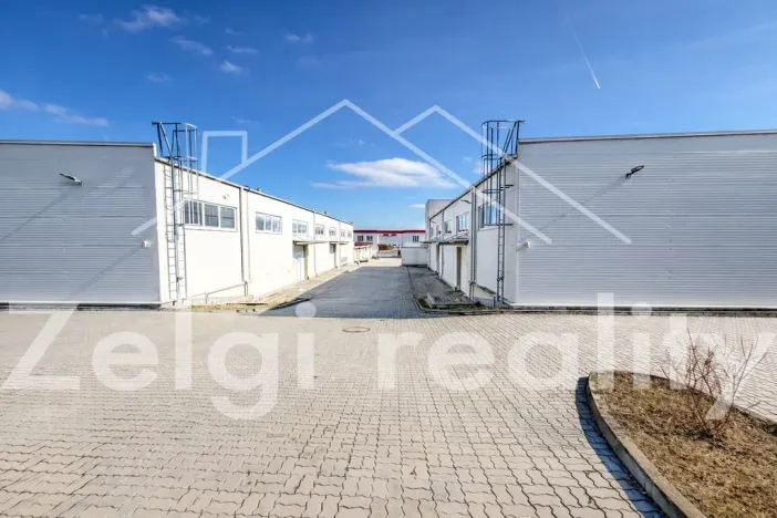 Pronájem kanceláře, Brno, 600 m2