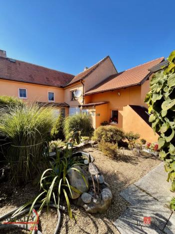 Prodej rodinného domu, Černuc - Miletice, 230 m2