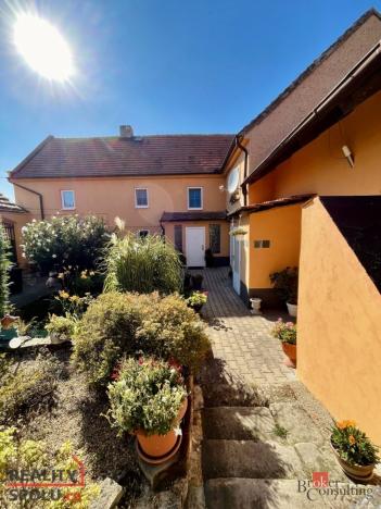 Prodej rodinného domu, Černuc - Miletice, 230 m2