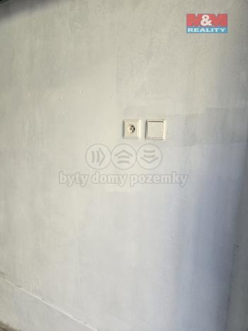 Pronájem garáže, Praha, Ke Kotlářce, 16 m2